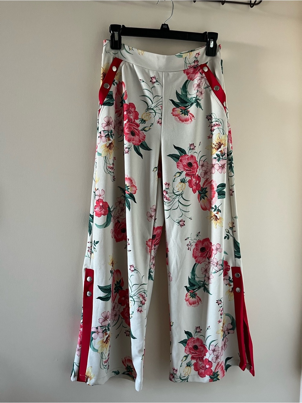 Floral Wide Leg Pants